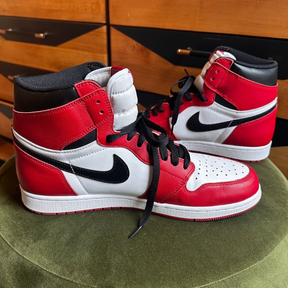 Size 12 - Jordan 1 Retro OG High Chicago 2015